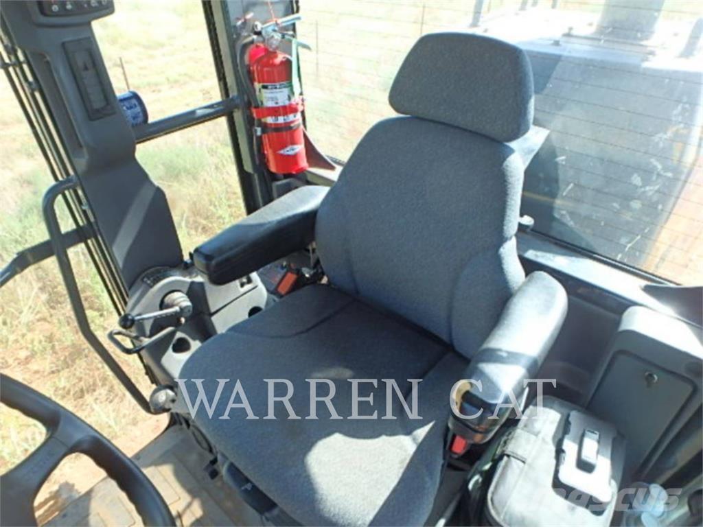 John Deere 670 معدات تمهيد الطرق