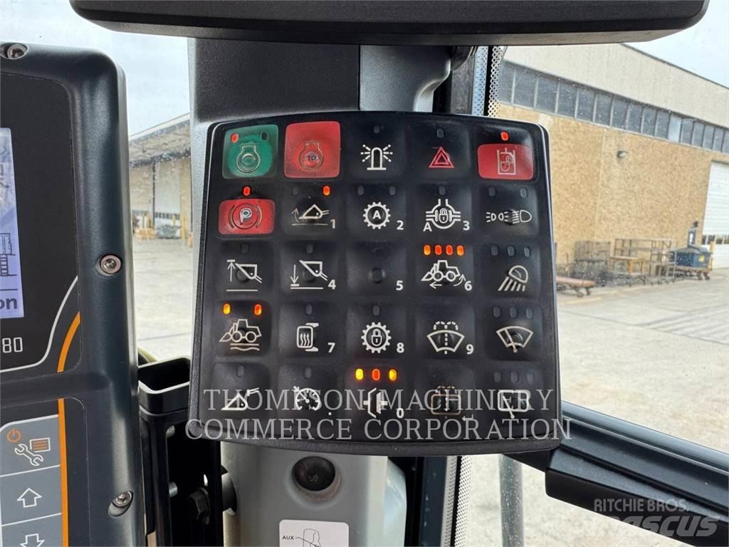 John Deere 744L لوادر بعجل