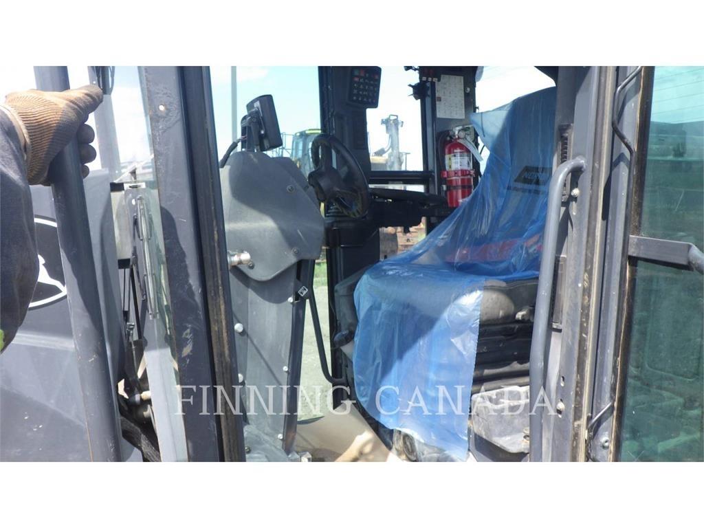 John Deere 770GP معدات تمهيد الطرق