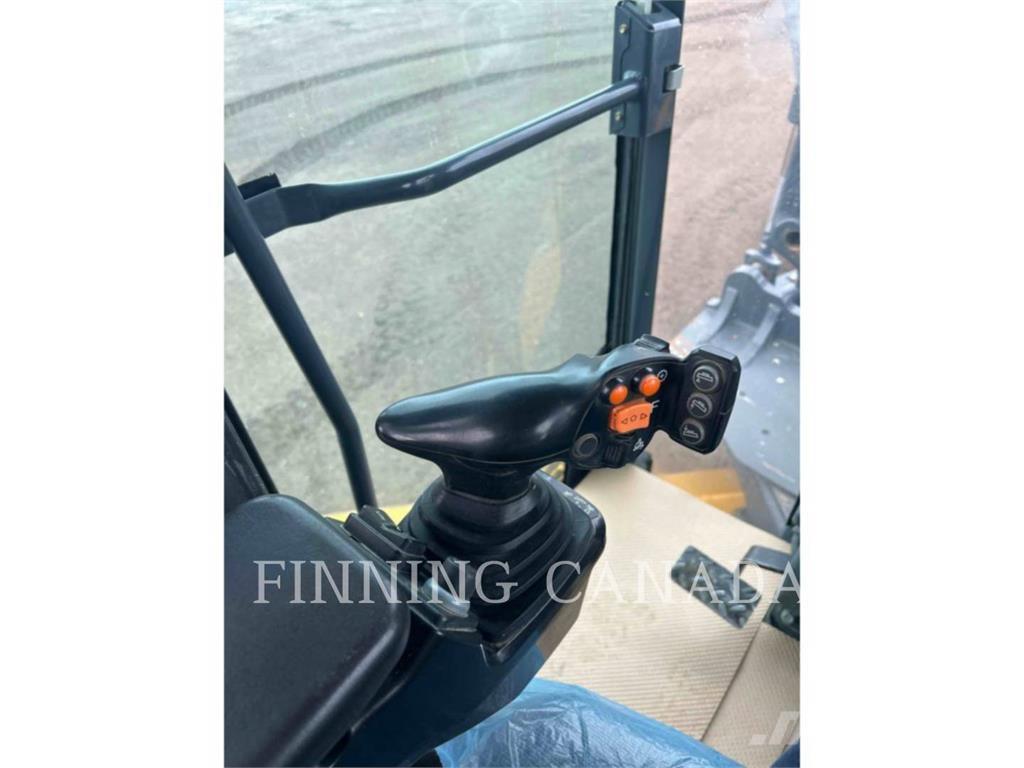 John Deere 770GP معدات تمهيد الطرق