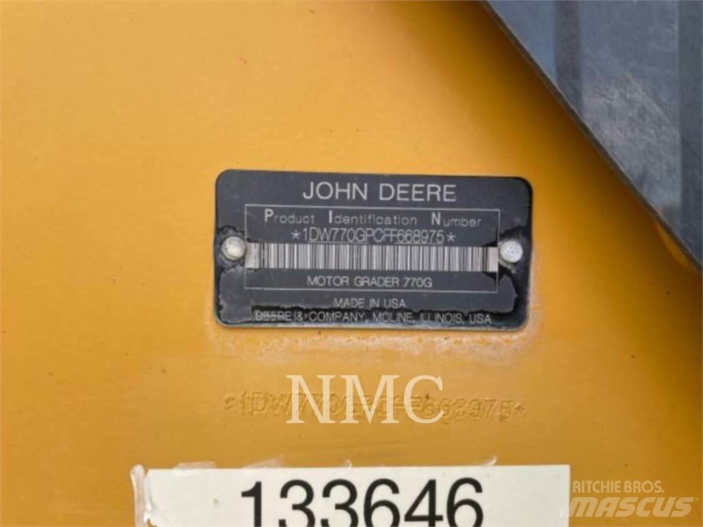 John Deere 770GP_JD معدات تمهيد الطرق