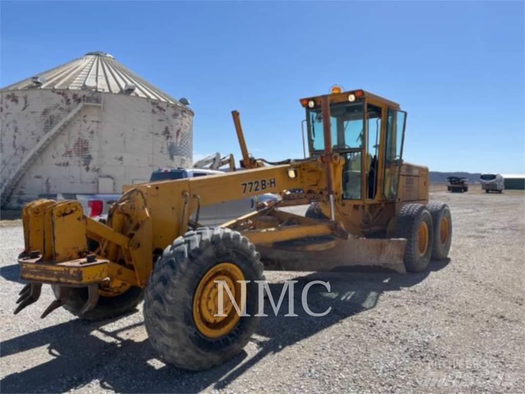 John Deere 772BH_JD معدات تمهيد الطرق