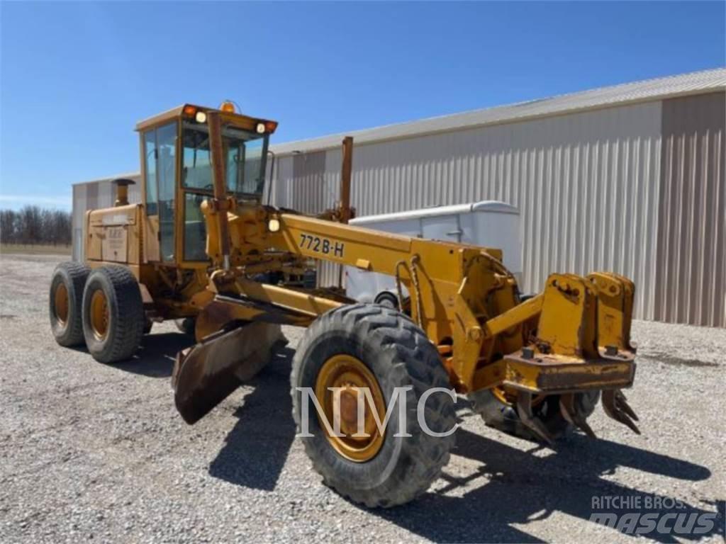 John Deere 772BH_JD معدات تمهيد الطرق