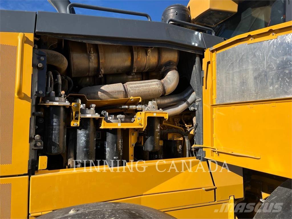 John Deere 772GP معدات تمهيد الطرق