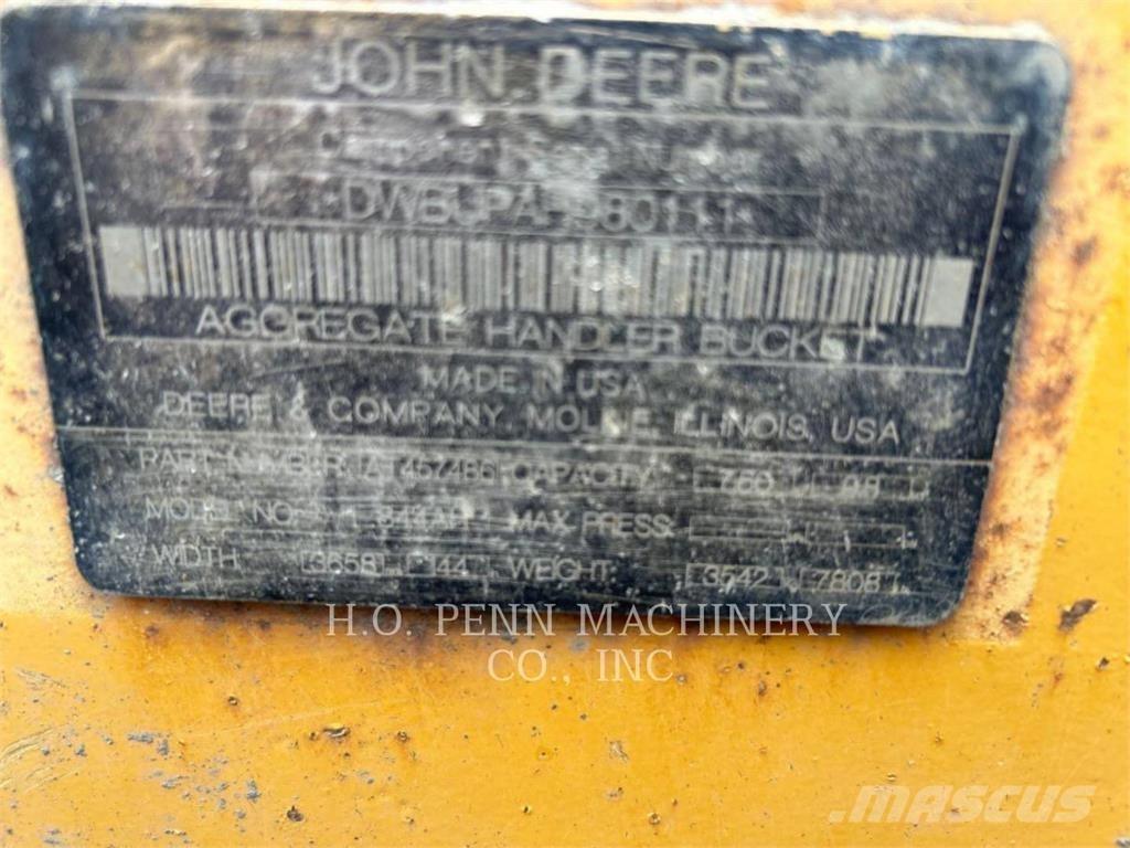 John Deere 844 لوادر بعجل