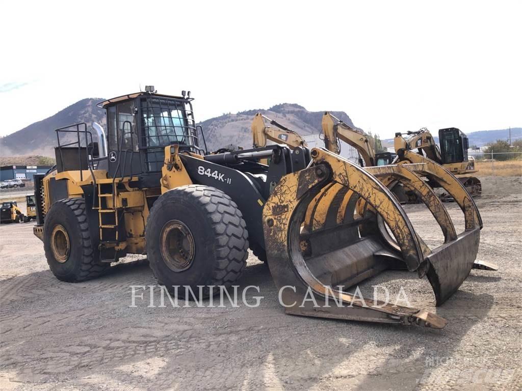 John Deere 844K لوادر بعجل