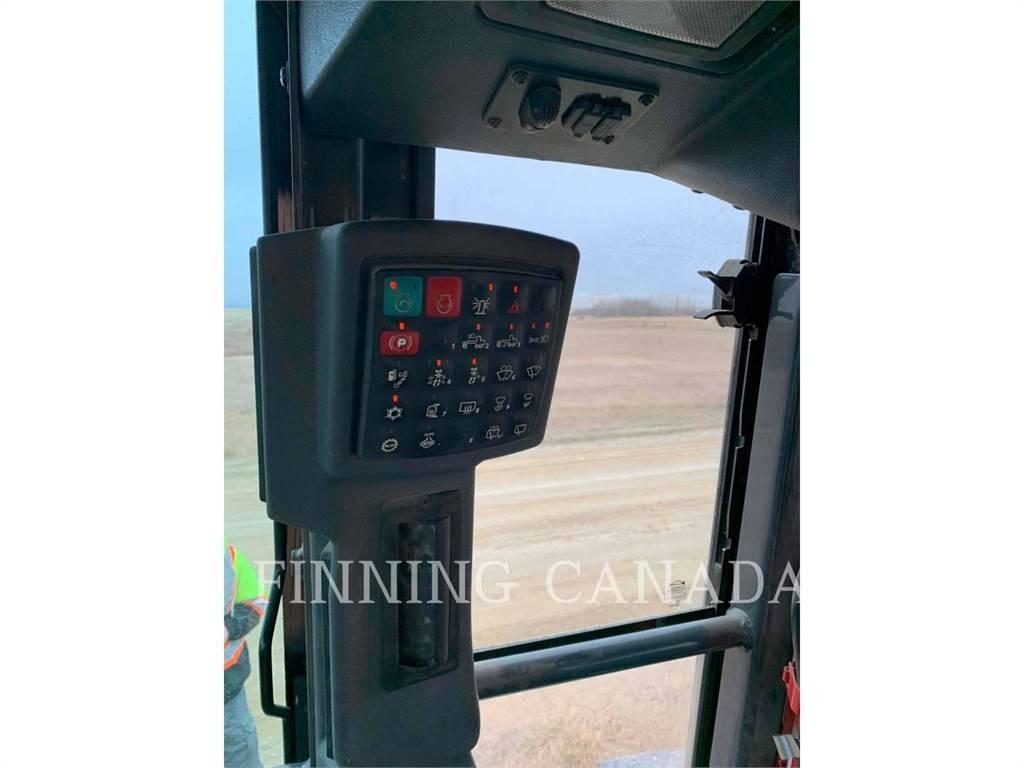 John Deere 870G معدات تمهيد الطرق