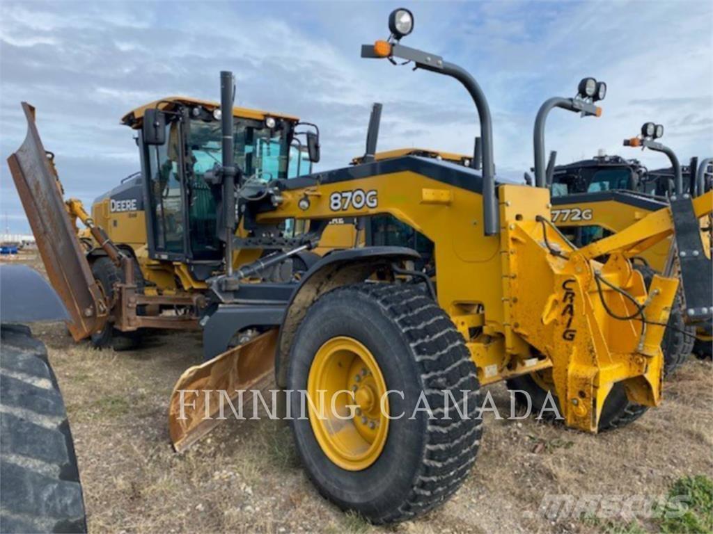 John Deere 870G معدات تمهيد الطرق