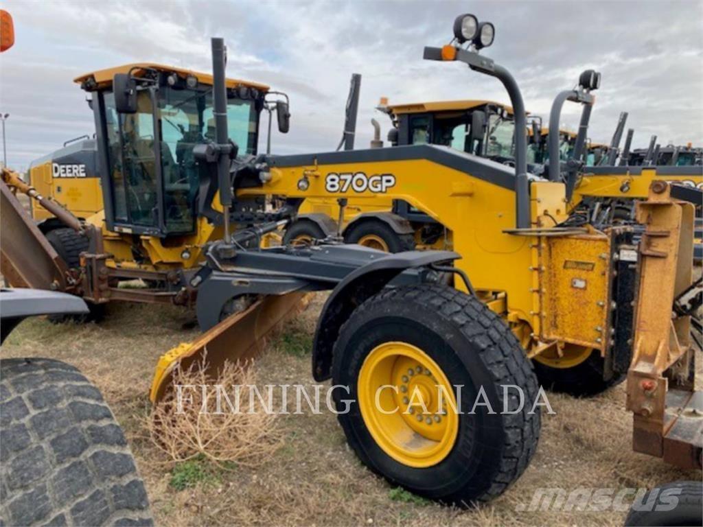 John Deere 870GP معدات تمهيد الطرق