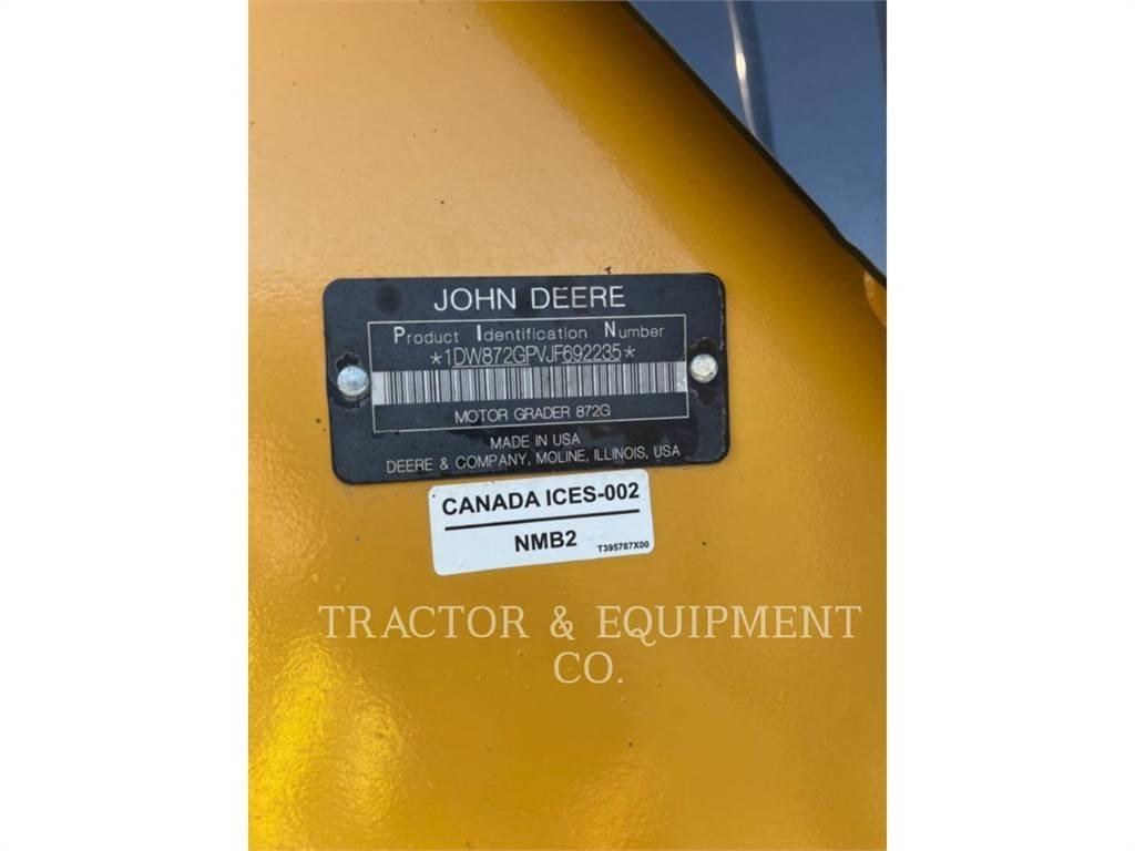 John Deere 872GP معدات تمهيد الطرق