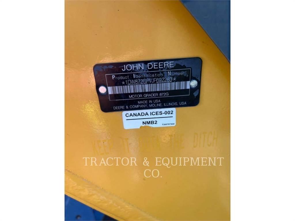 John Deere 872GP معدات تمهيد الطرق