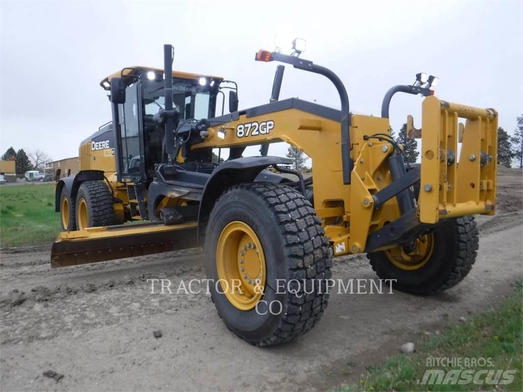 John Deere 872GP معدات تمهيد الطرق
