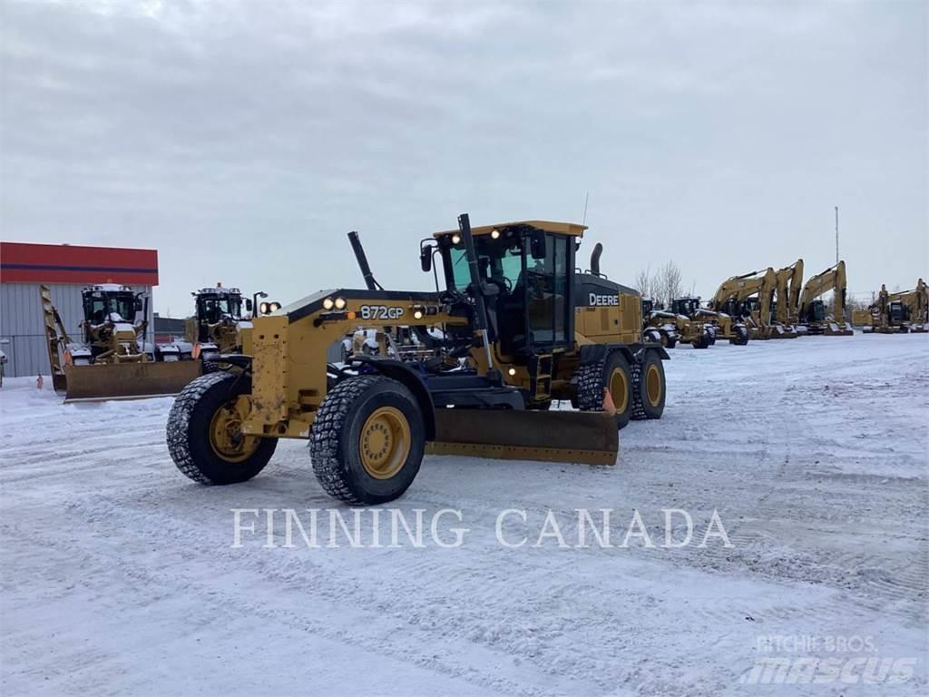 John Deere 872GP معدات تمهيد الطرق