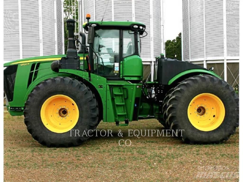 John Deere 9520R الجرارات