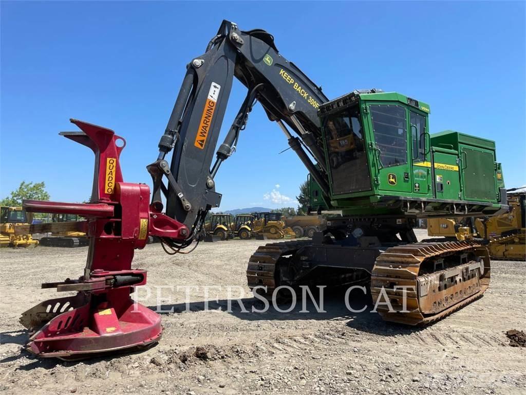 John Deere 959M قاطعات وجامعات الأشجار