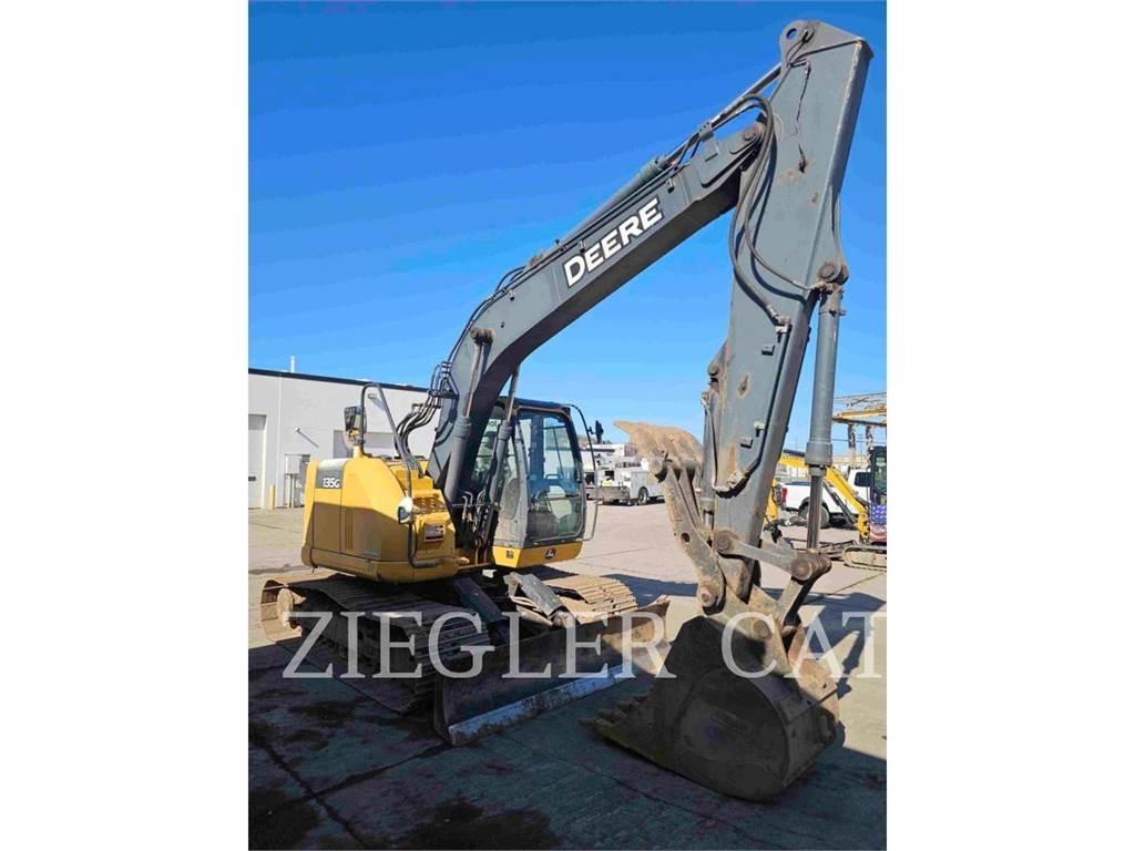 John Deere & CO. 135G حفارات زحافة