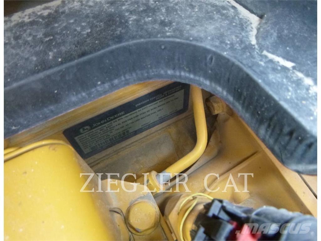 John Deere & CO. 160G LC حفارات زحافة