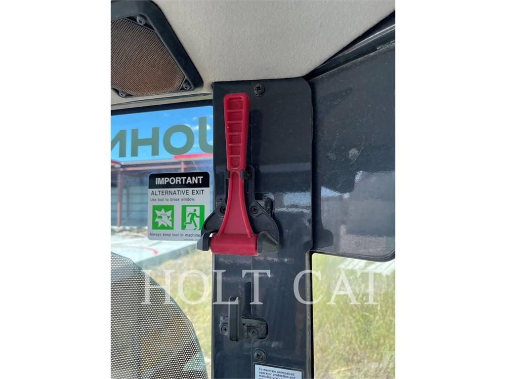 John Deere & CO. 30G حفارات زحافة