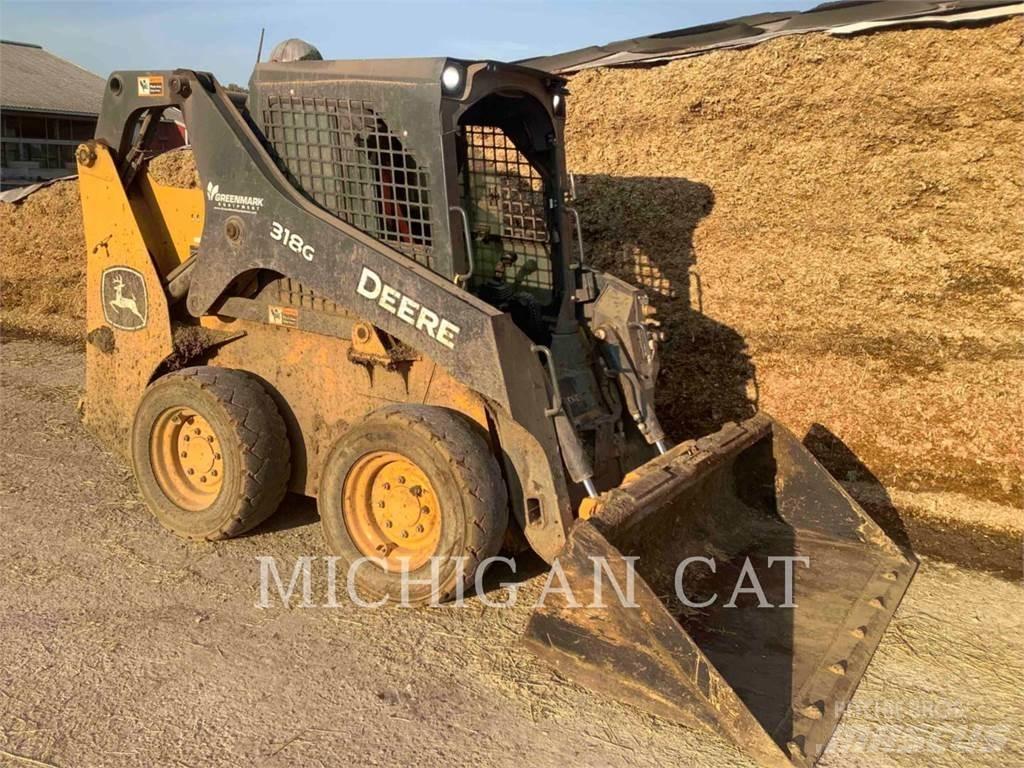 John Deere & CO. 318G لوادر انزلاقية التوجيه
