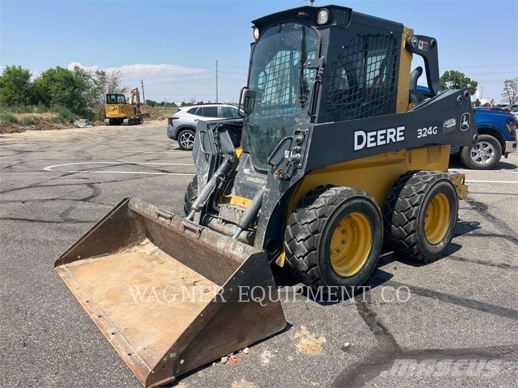 John Deere & CO. 324G لوادر انزلاقية التوجيه
