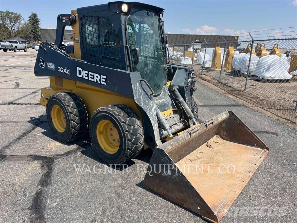 John Deere & CO. 324G لوادر انزلاقية التوجيه
