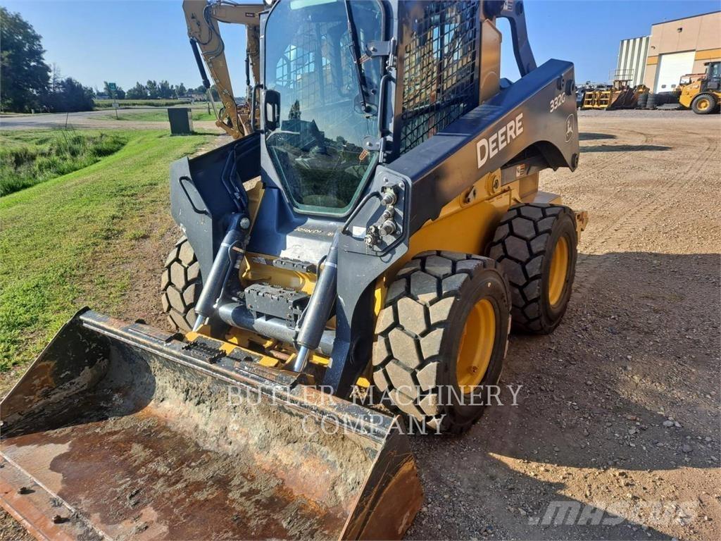 John Deere & CO. 332G لوادر انزلاقية التوجيه