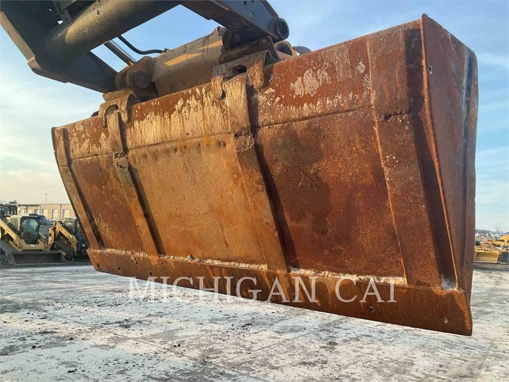 John Deere & CO. 333G لوادر انزلاقية التوجيه