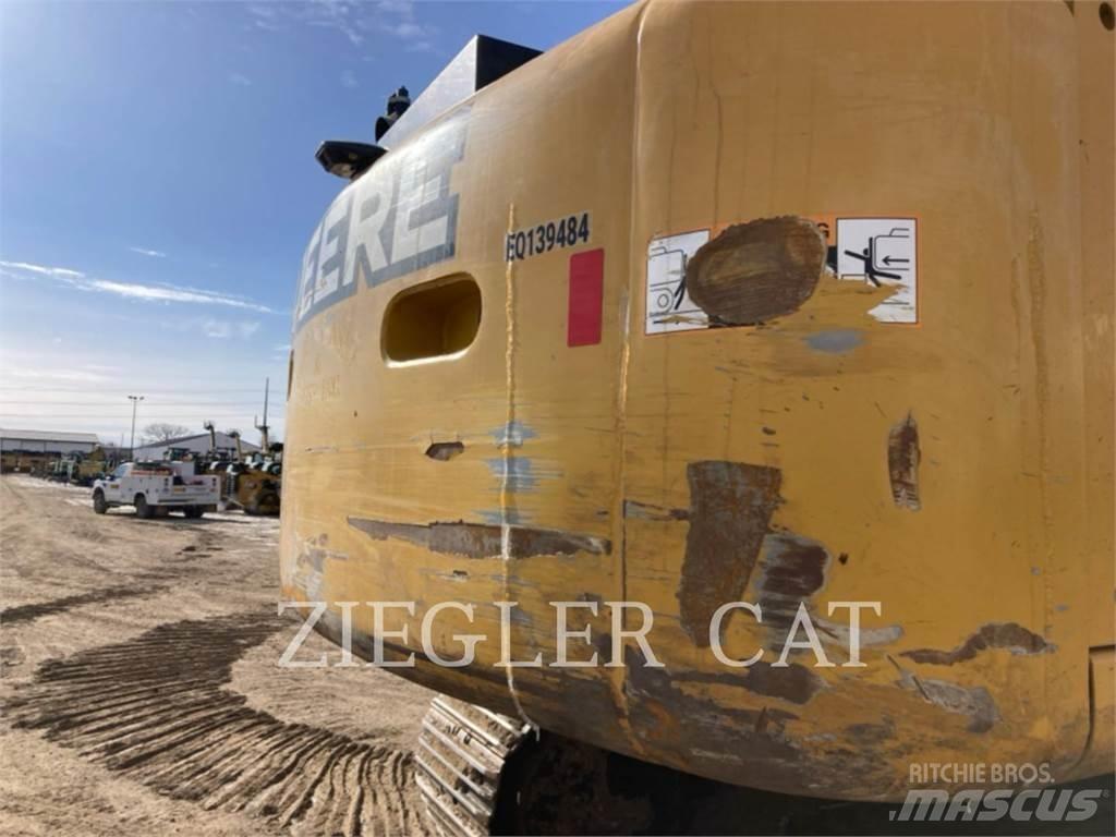 John Deere & CO. 470G حفارات زحافة