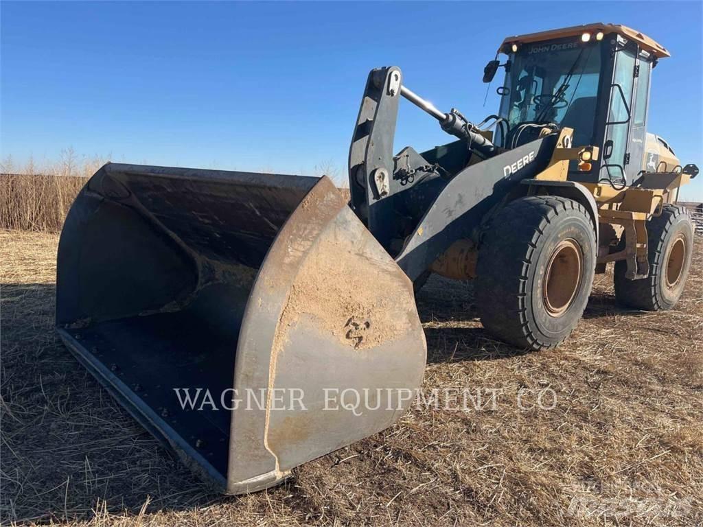 John Deere & CO. 524L HL لوادر بعجل