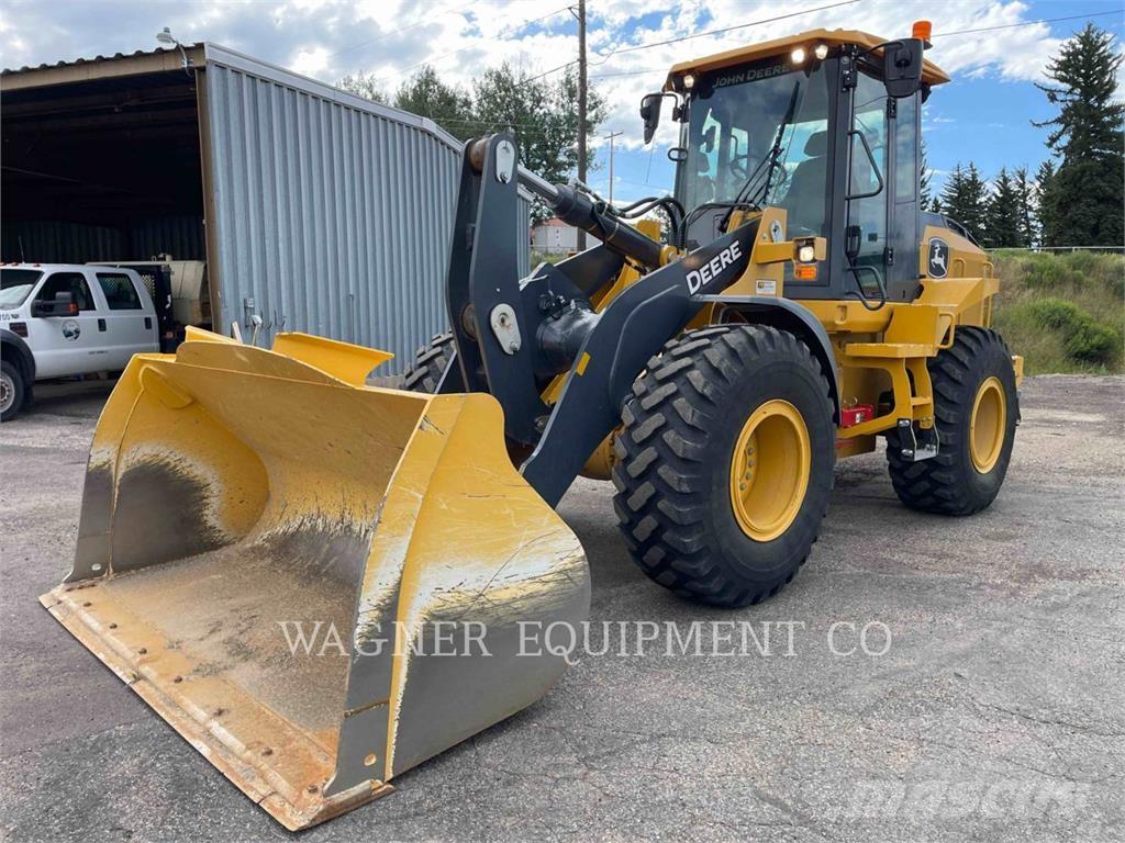 John Deere & CO. 544P لوادر بعجل