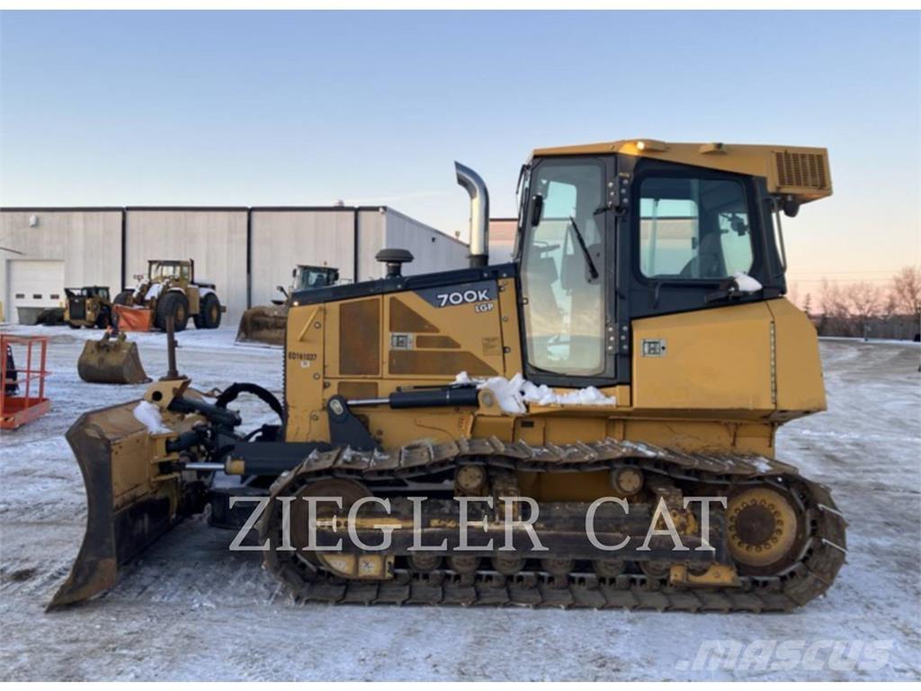 John Deere & CO. 700K LGP بلدوزرات مجنزرة