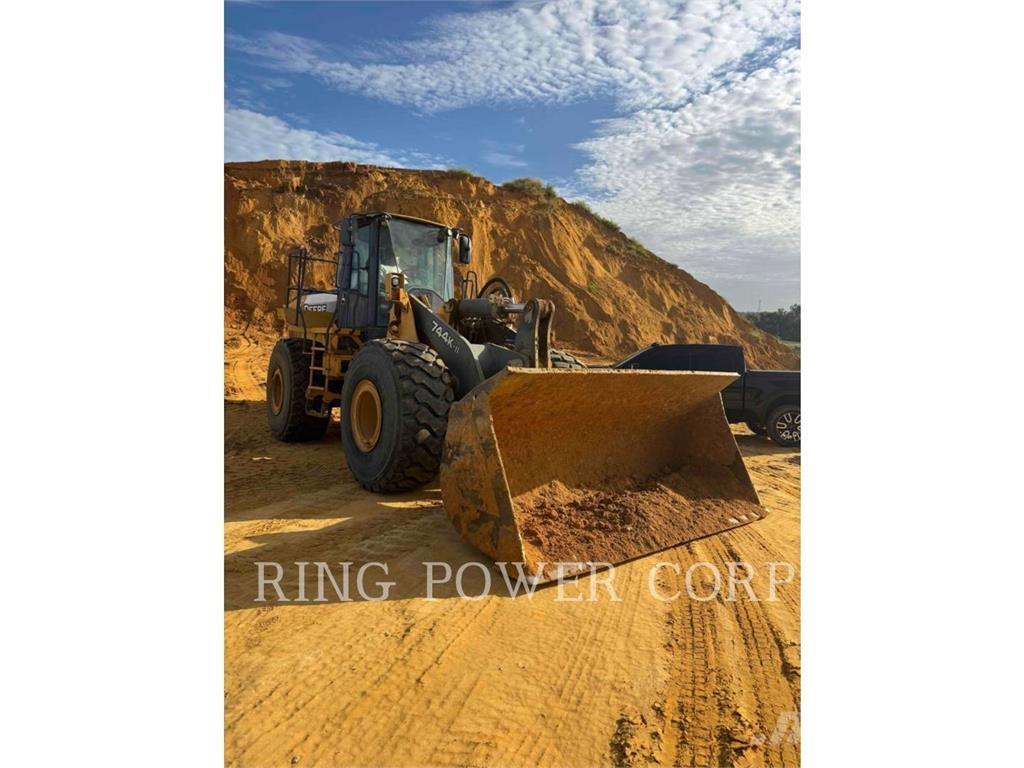 John Deere & CO. 744K لوادر بعجل