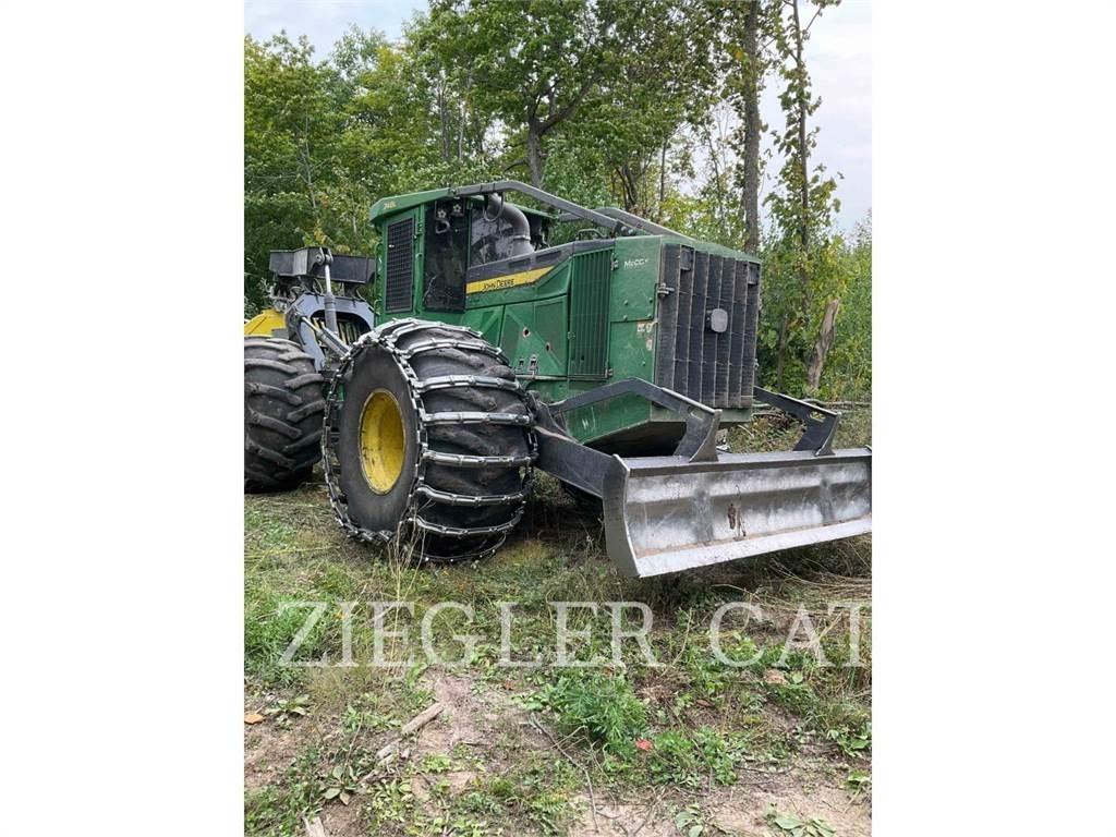 John Deere & CO. 748L جرارات التحريج