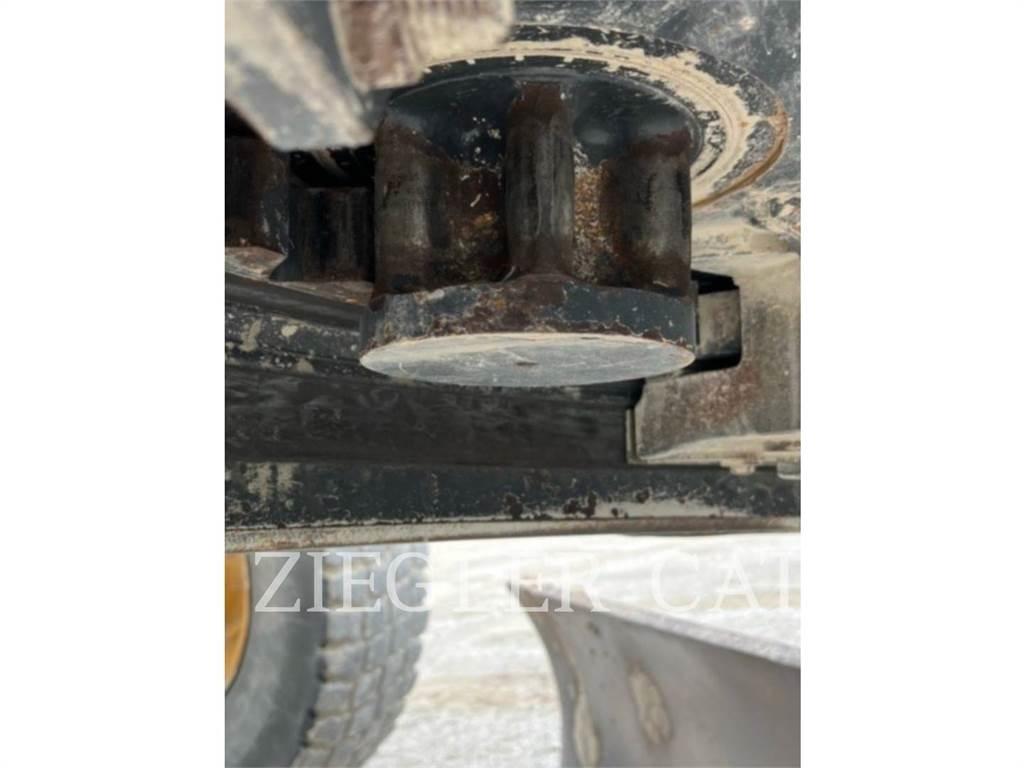 John Deere & CO. 770 G معدات تمهيد الطرق