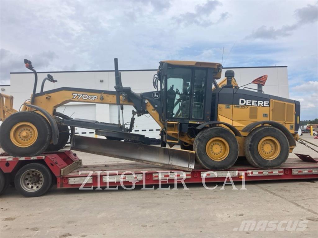 John Deere & CO. 770GP معدات تمهيد الطرق