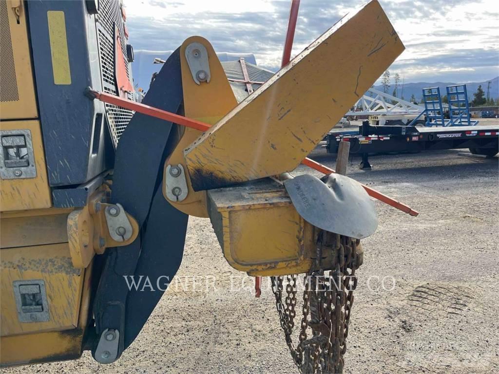 John Deere & CO. 772G معدات تمهيد الطرق