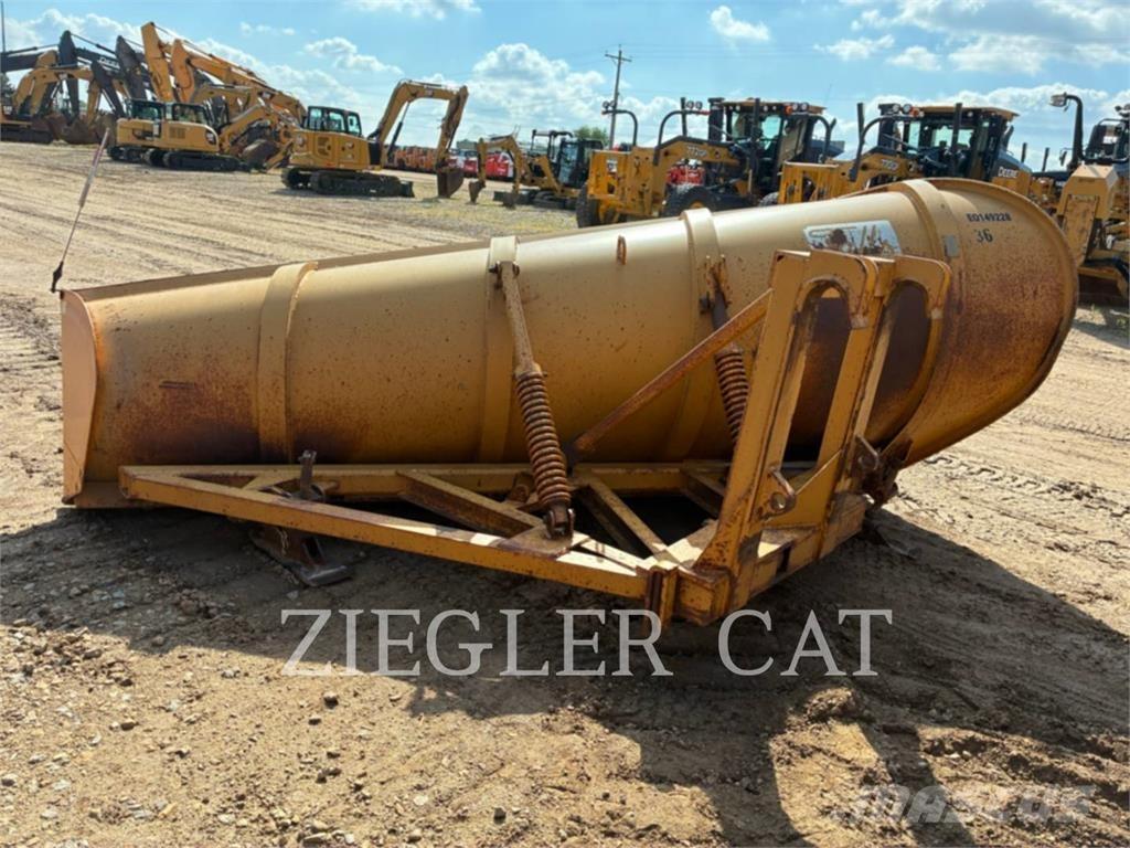John Deere & CO. 772GP معدات تمهيد الطرق