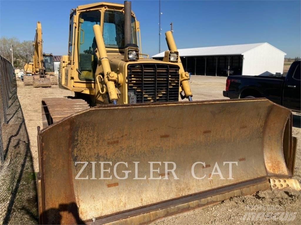John Deere & CO. 850C_AO بلدوزرات مجنزرة