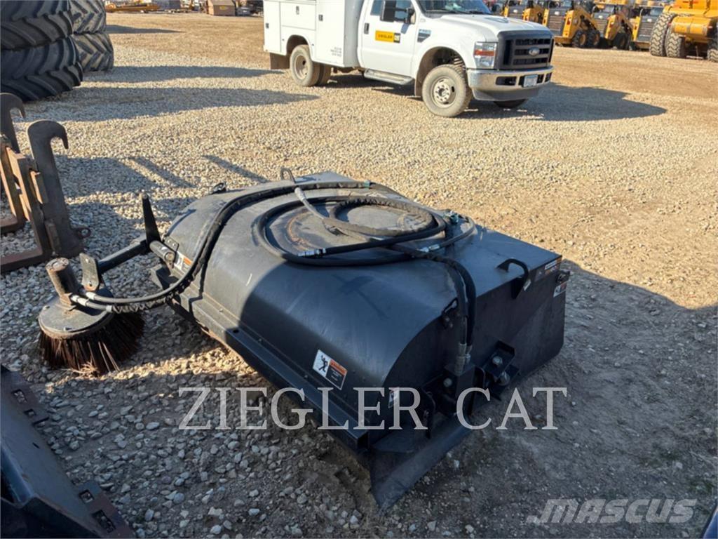 John Deere & CO. BR60C رافعات سلة مفصلية