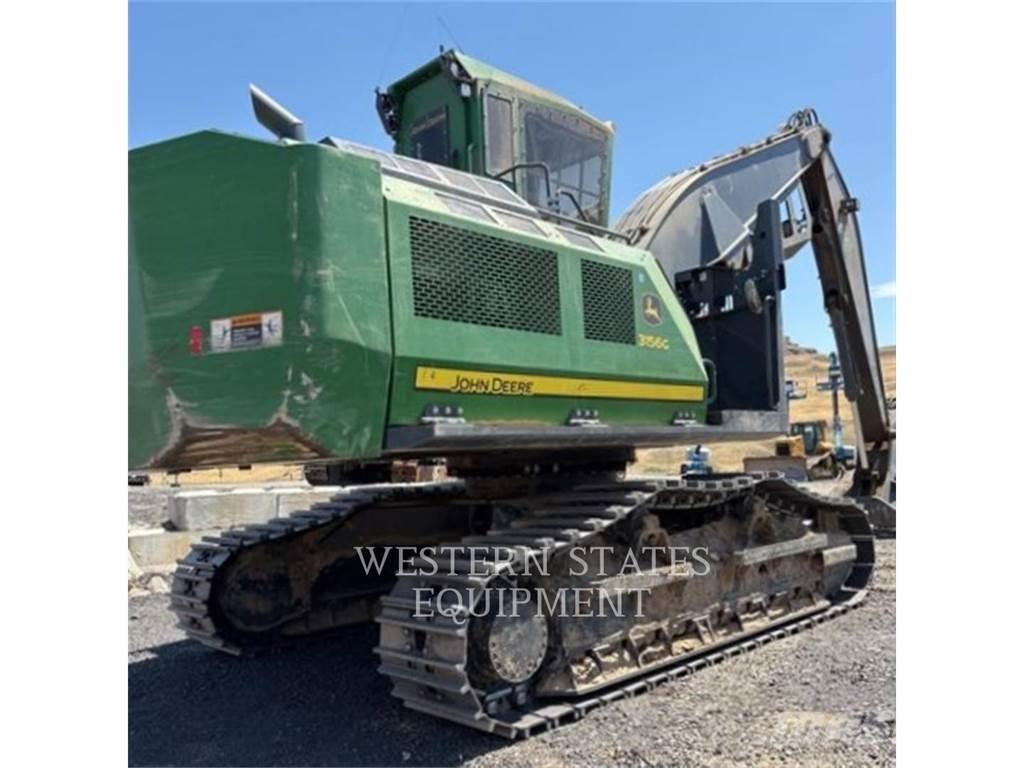 John Deere & CO. JD 3156G جرارات التحريج