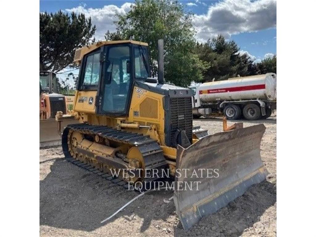John Deere & CO. JD 650J بلدوزرات مجنزرة