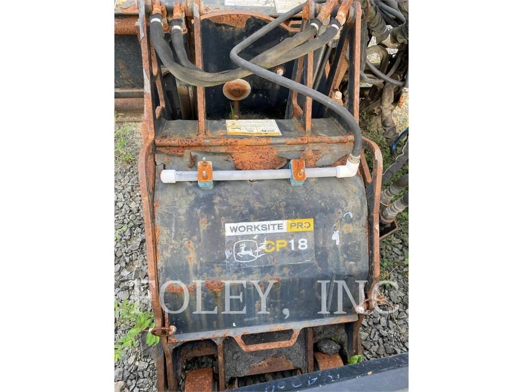 John Deere CP18 مقاشط