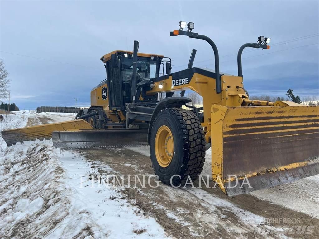 John Deere DER772GP معدات تمهيد الطرق