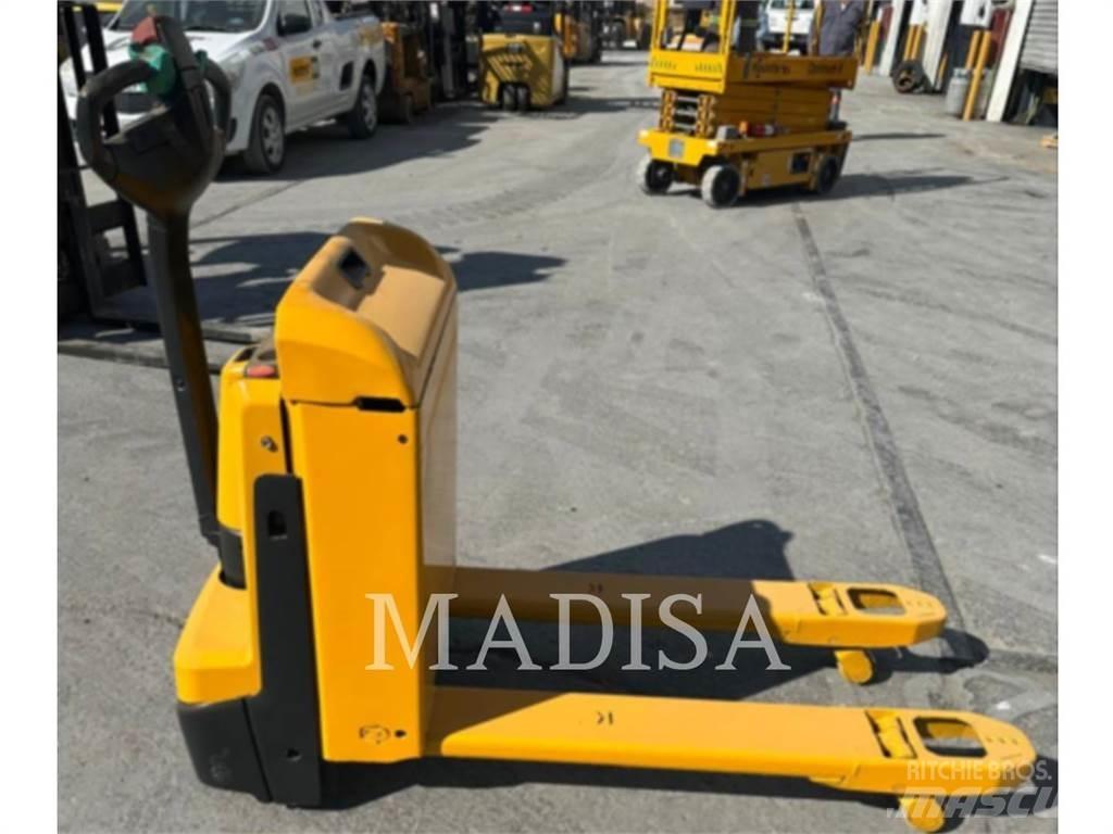 Jungheinrich EJE 120 ساحبات الأشجار