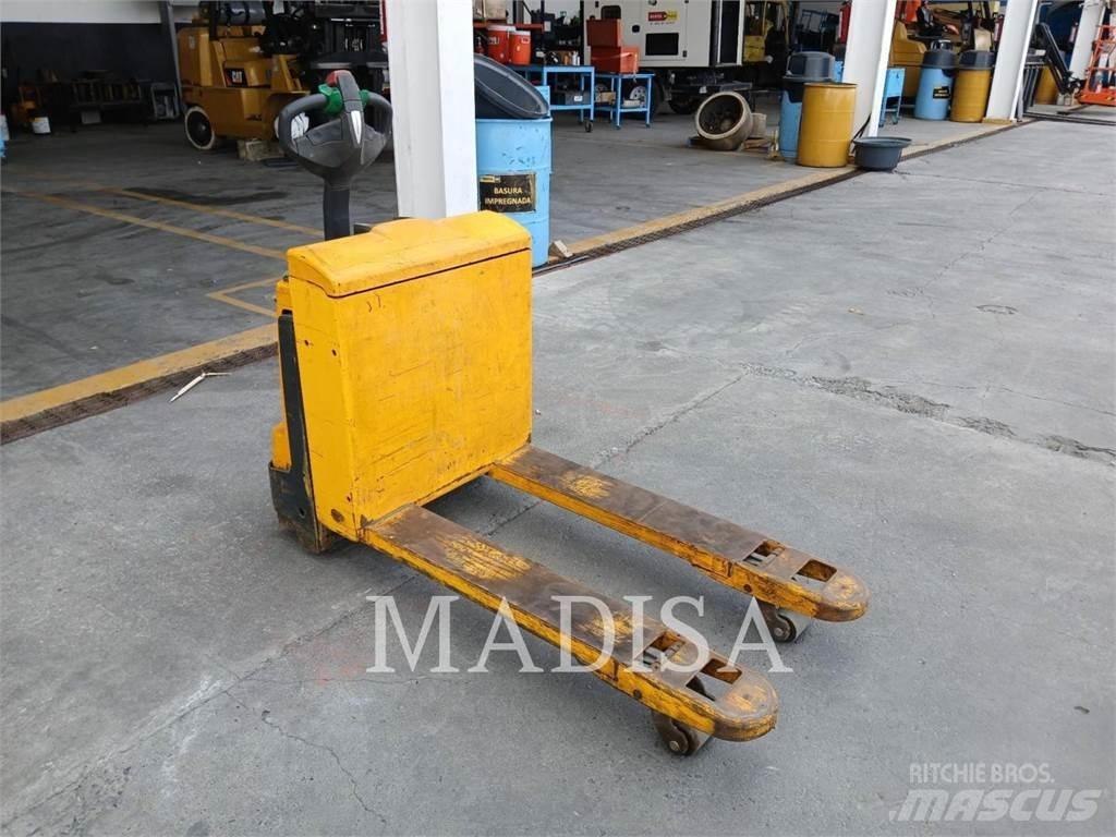 Jungheinrich EJE 120 ساحبات الأشجار