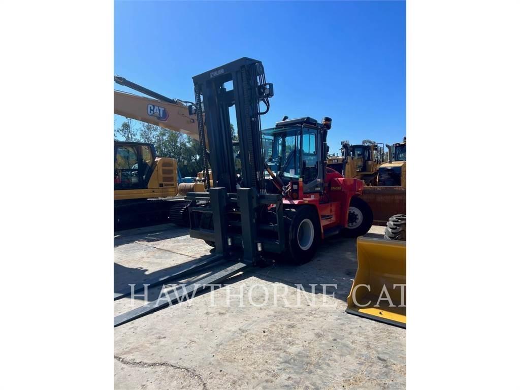 Kalmar DCG100 6 شاحنات الديزل