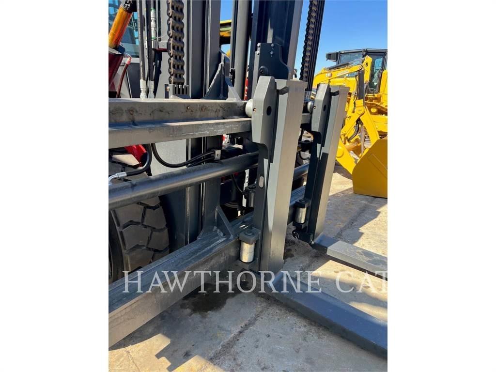 Kalmar DCG100 6 شاحنات الديزل
