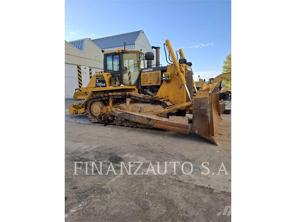 Komatsu D155 بلدوزرات مجنزرة