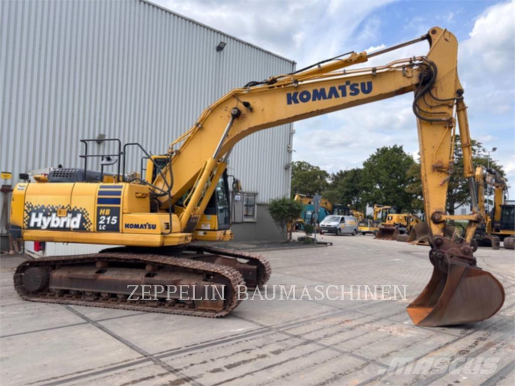 Komatsu HB215LC-2 حفارات زحافة
