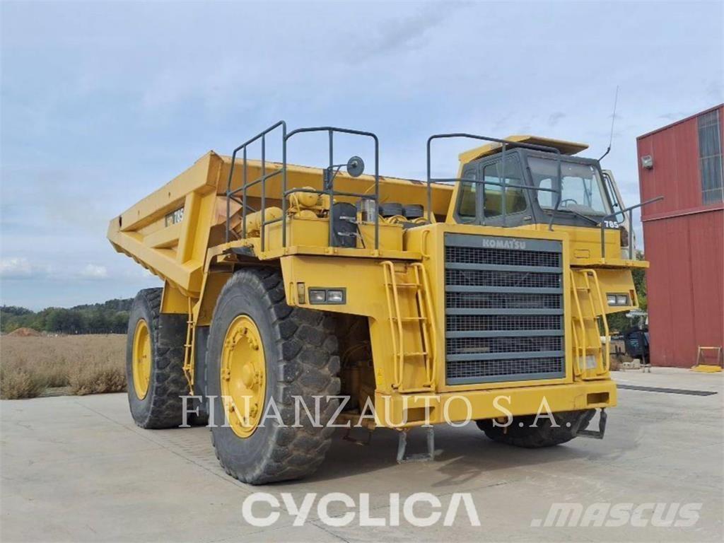 Komatsu HD785-5 ساحبات مفصلية
